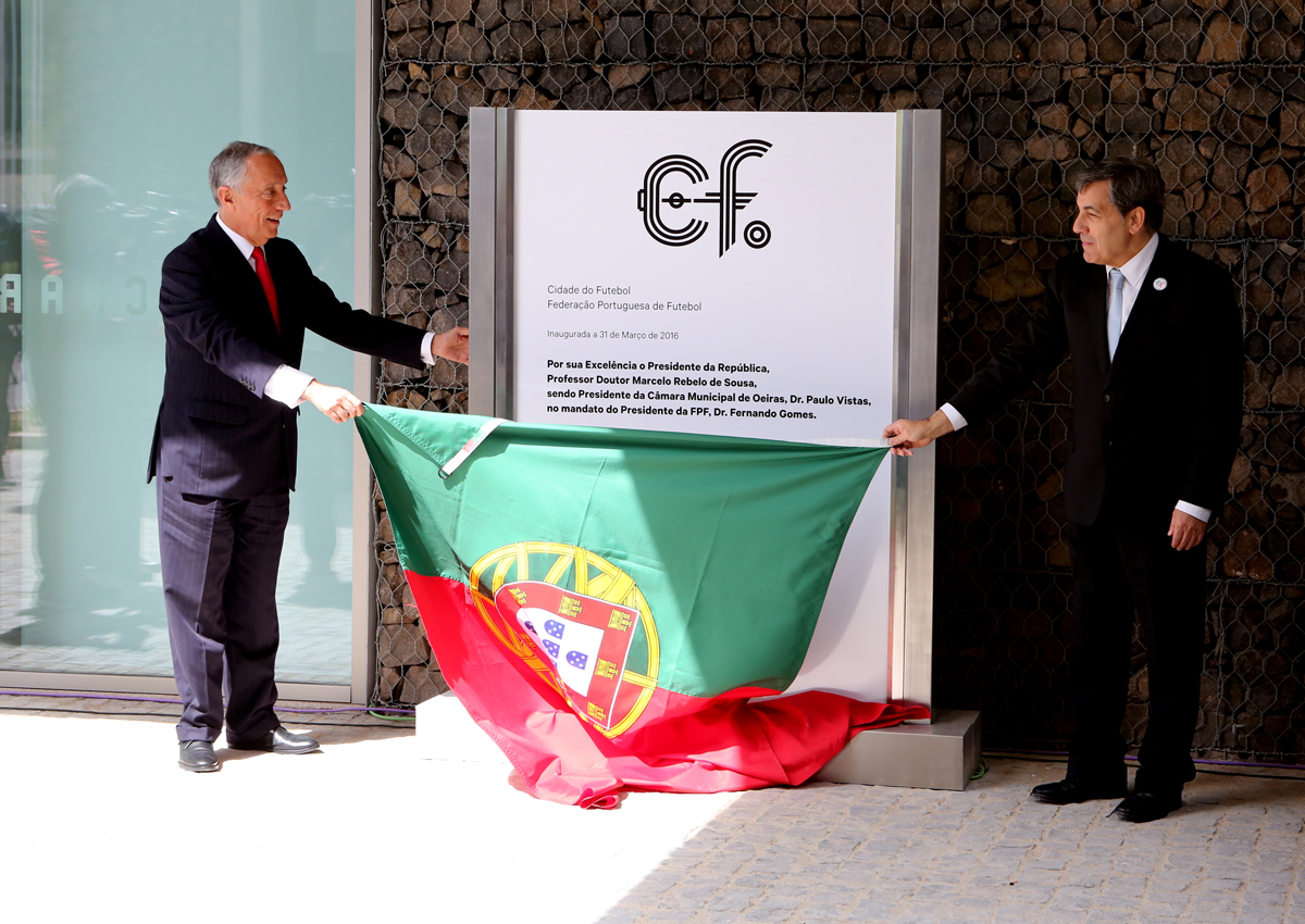 Marcelo Rebelo de Sousa, inaugurou, na passada quinta feira, a Cidade do Futebol