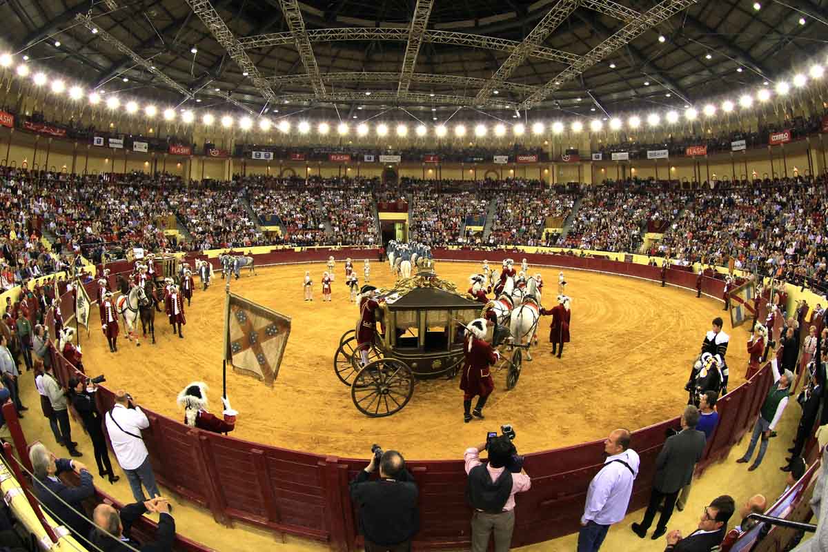 Corrida de Gala à Antiga Portuguesa, fecha temporada no Campo Pequeno.