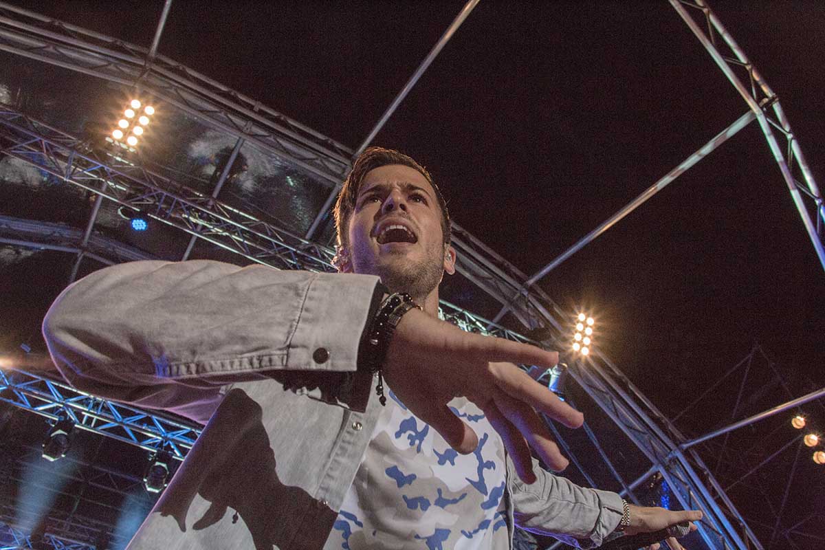 DAVID CARREIRA VENCE BEST PORTUGUESE ACT NOS MTV EUROPE MUSIC AWARDS