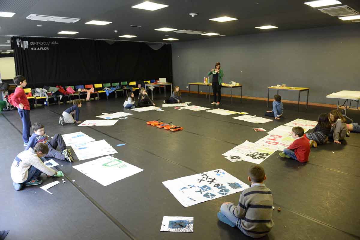 Centro Cultural Vila Flor organiza atividades para professores e alunos