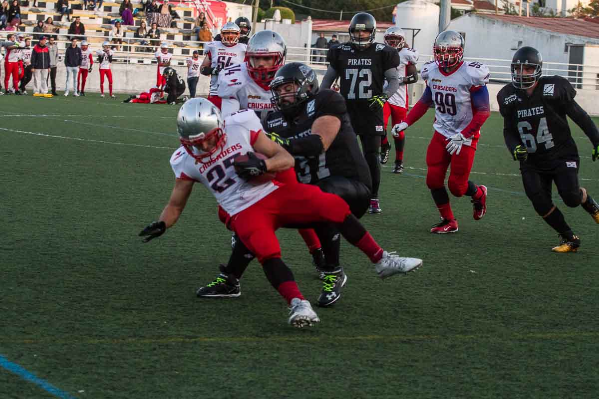 Futebol Americano – Cascais Crusadors vs Algarve Pirates