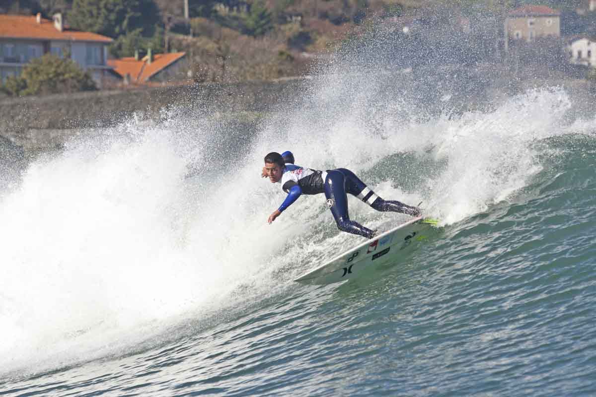 Red Bull Rivals – Estreia da competição ibérica de surf aconteceu em Mundaka, no País Basco
