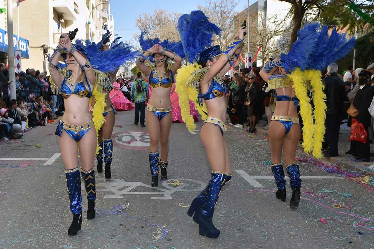 CARNAVAL DE LOULÉ – O “sambódromo louletano” foi pequeno.