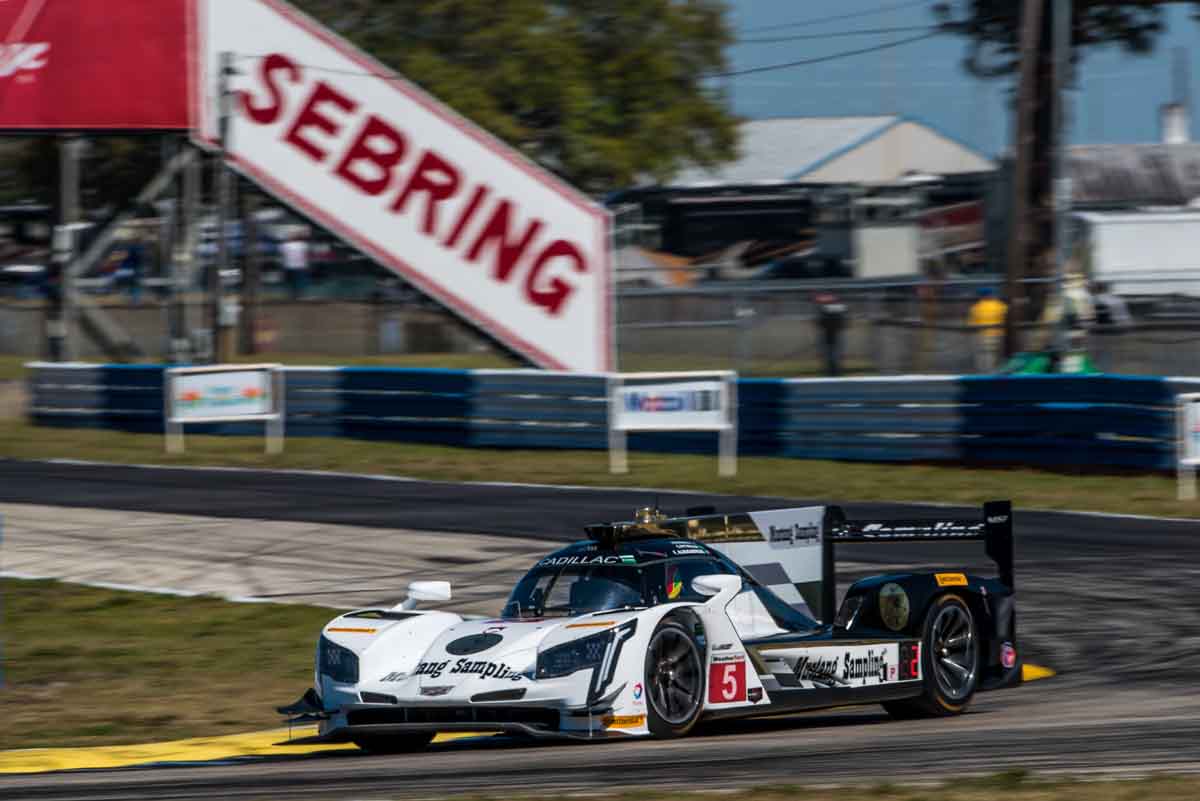 Filipe Albuquerque em segundo lugar em Sebring