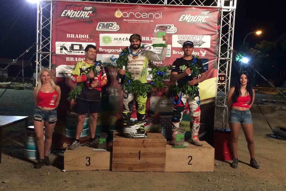 Super Enduro – Bradol 2017 Vieira vence primeiro duelo