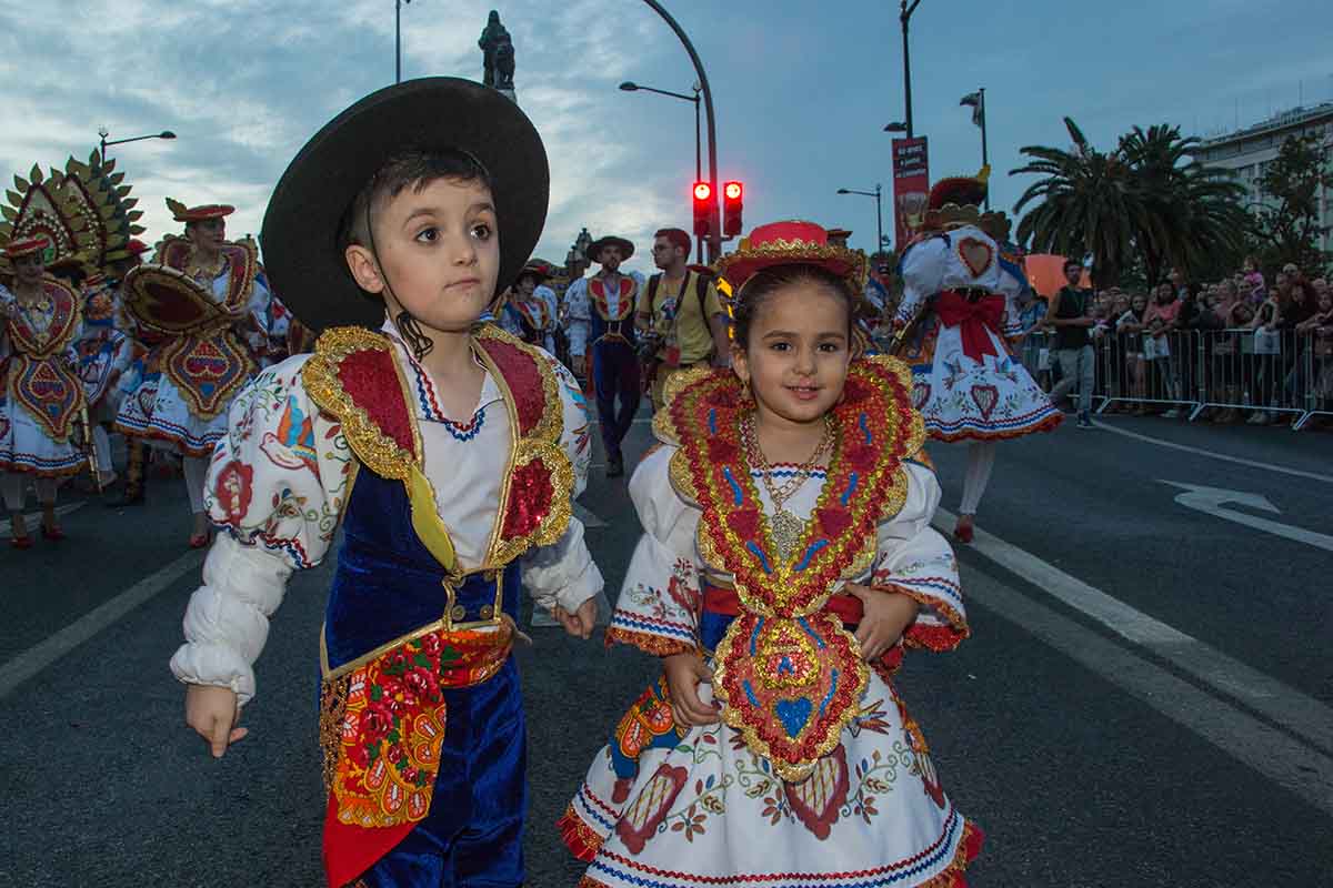 Marchas Populares 2017 – Desfile na Avenida dita vitória a Alfama