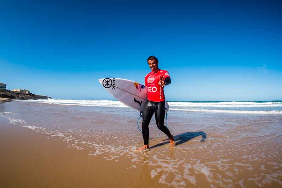 SURF – Vasco Ribeiro é campeão nacional e garante presença no Mundial em Peniche