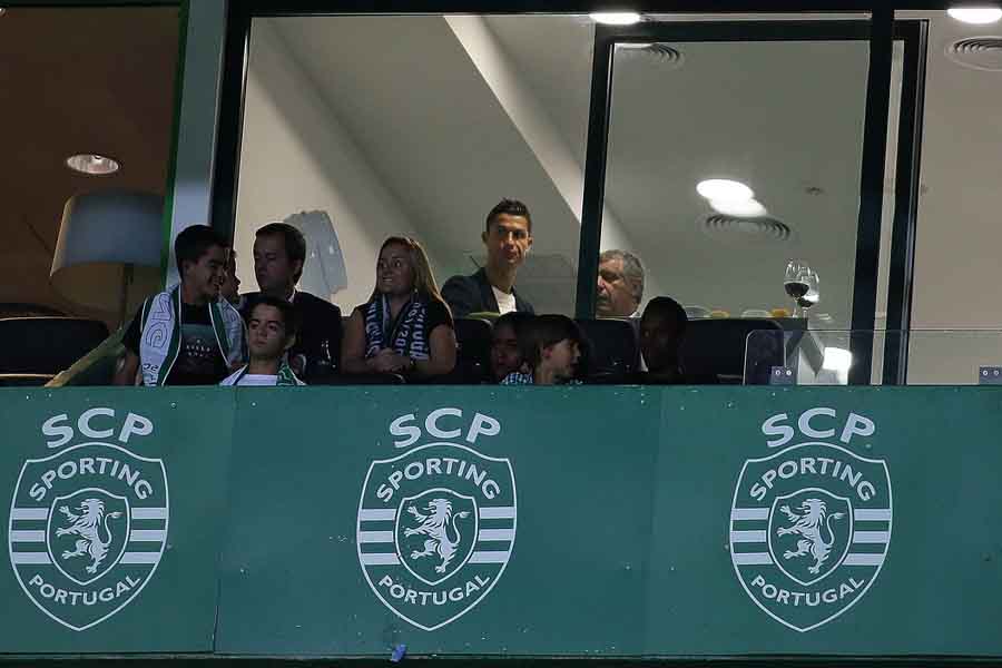 Sporting vence Tondela em Alvalade sob olhar atento de Cristiano Ronaldo