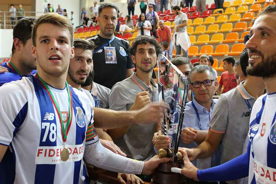 Supertaça de hóquei em patins conquistada pela 21ª vez pelo FC Porto