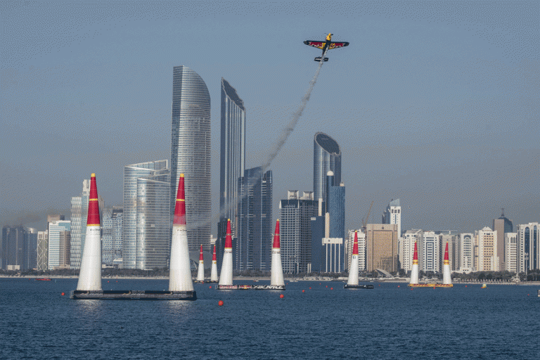 RED BULL AIR RACE WORLD CHAMPIONSHIP: época de 2019 arranca no próximo fim de semana em Abu Dhabi.