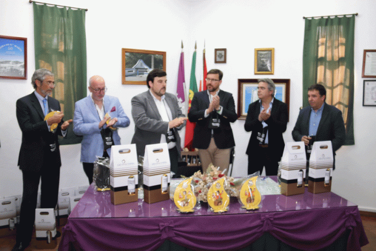 XVI FESTA DO VINHO & DAS TRADIÇÕES DE ALCANHÕES