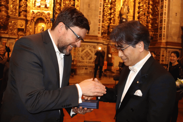 CORO JAPONÊS ENCHEU SÉ CATEDRAL DE SANTARÉM