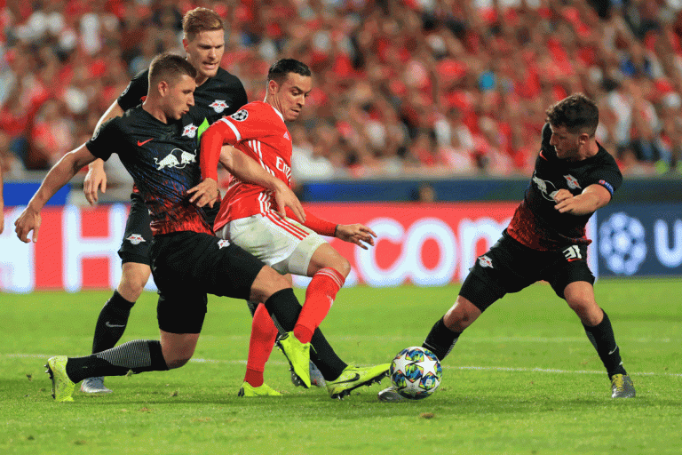 A noite não foi do Benfica  – Leipzig vence na Luz por duas bolas a uma