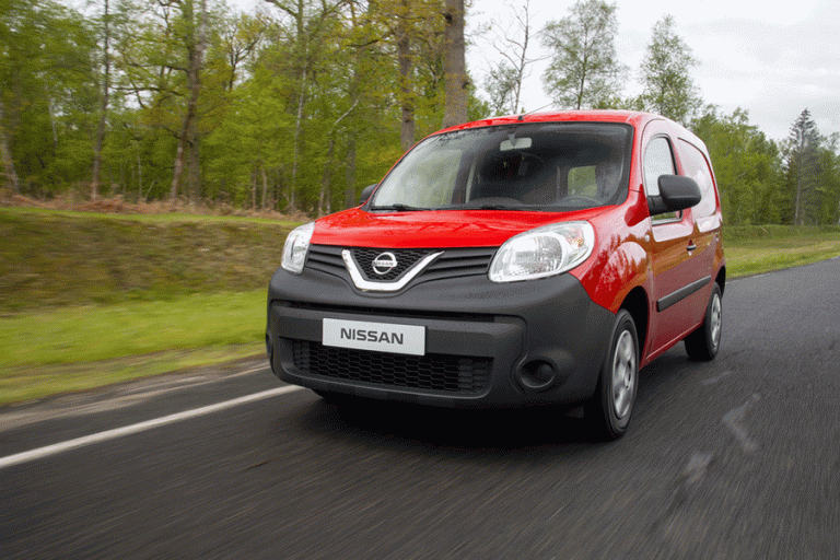 A Nissan introduz a NV250 uma nova solução no segmento de furgões compactos