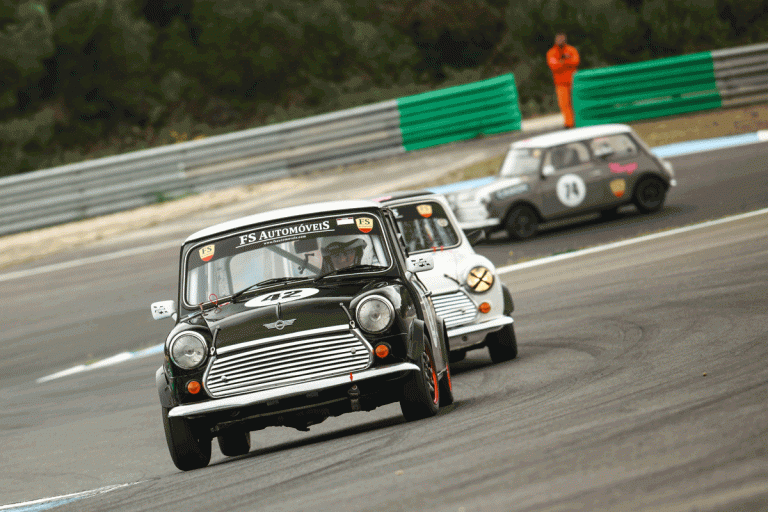 Troféu Mini encerra época nos 250 KM do Estoril