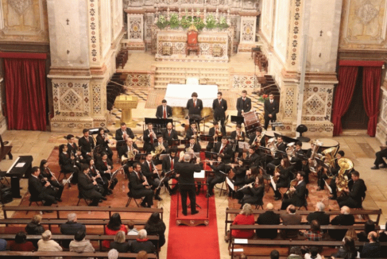 CATEDRAL DE SANTARÉM RECEBEU CONCERTO DE NATAL