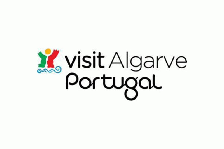 MERCADO INTERNO PÕE TURISMO NO ALGARVE EM MÁXIMOS