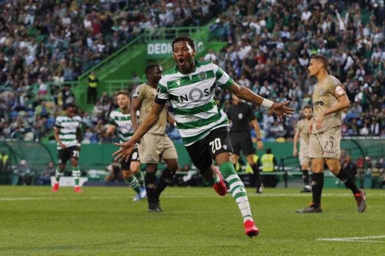 Sporting vence o Boavista por 2-0