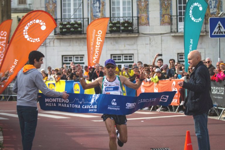 Hermano Ferreira e Vera Nunes, vencedores da Montepio Meia Maratona de Cascais