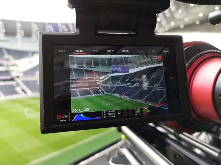 LG FILMA O PRIMEIRO JOGO DA PREMIER LEAGUE DO TOTTENHAM EM 8K