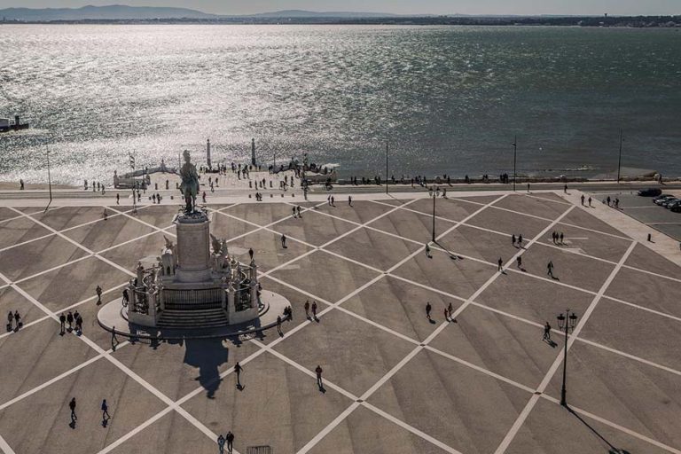 Escolas públicas de Lisboa abertas para acolherem alunos filhos de funcionários públicos de serviços essenciais