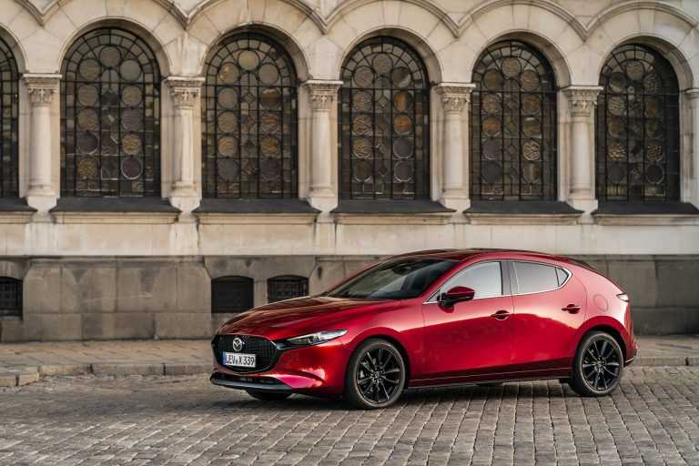 Mazda tem 2 modelos entre os 3 finalistas  ao ‘World Car of the Year’ de 2020