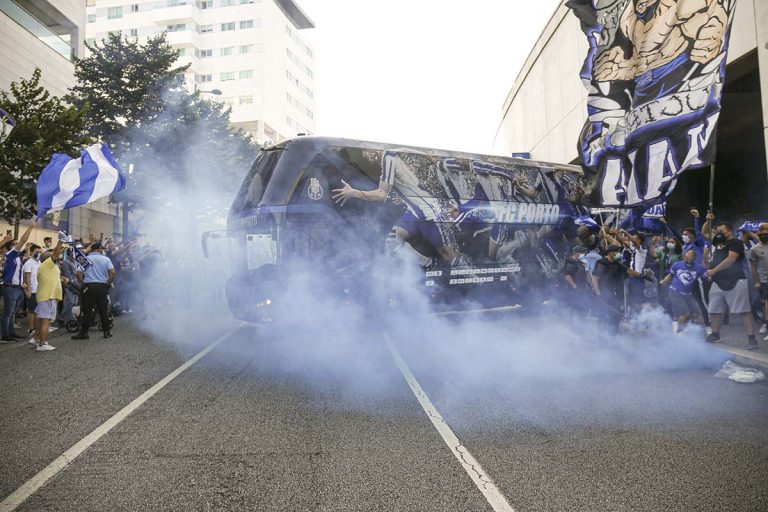 FC Porto pode fazer hoje a festa de campeão? Tudo depende do Benfica