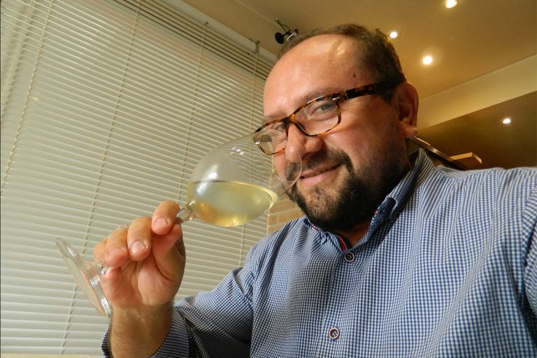 Mike Taylor : Sommelier, Wine Consultant e homem dos sete ofícios