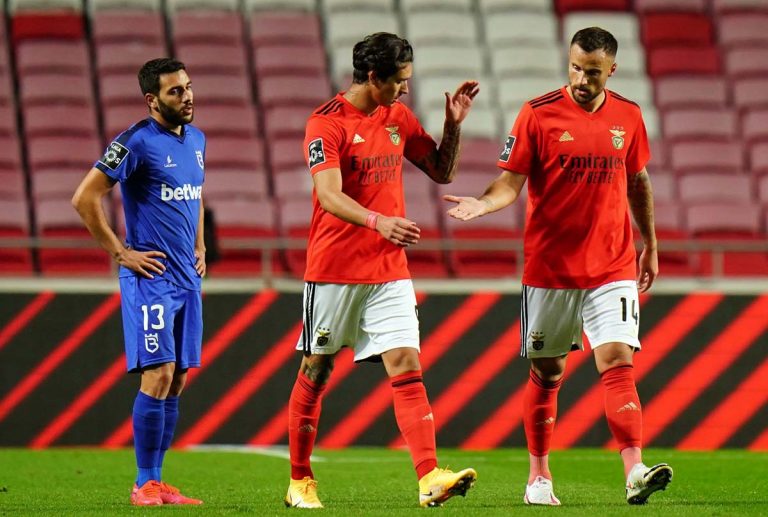 Benfica vence o Belenenses SAD e mantém liderança do campeonato