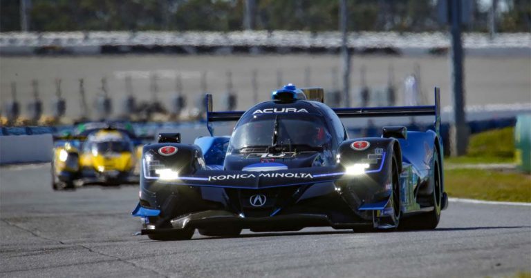 Filipe Albuquerque triunfa nas emocionantes 24h de Daytona