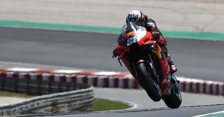 Miguel Oliveira cai e termina em 16º no Grande Prémio de Portugal de MotoGP