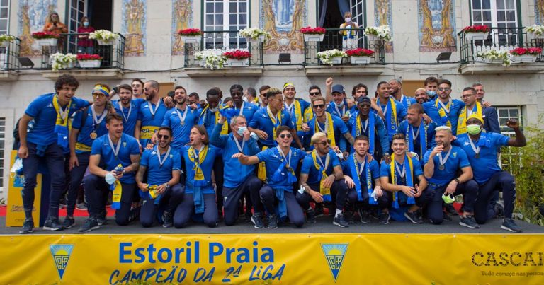 Estoril Praia homenageado na Câmara Municipal de Cascais