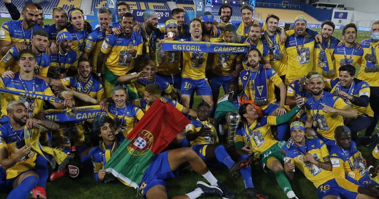 Estoril Praia sagra-se campeão Liga Portugal SabSeg e sobe à 1ª Liga