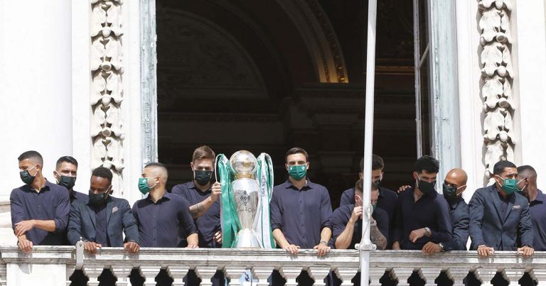 Sporting recebido e homenageado na Câmara de Lisboa