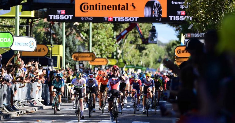 Tour de France, o maior evento de ciclismo do mundo começa em Brest com pneus Continental