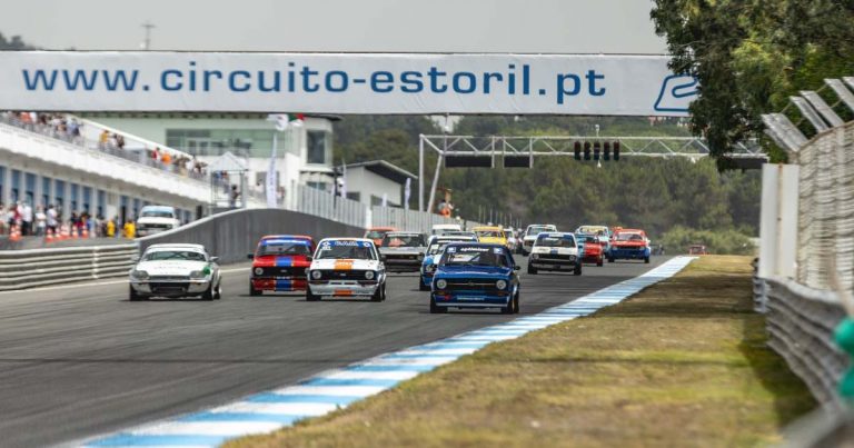 Group 1 faz a festa no Autódromo do Estoril