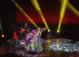 Daniela Mercury regressa ao Casino do Estoril com “O Axé, a Voz e o Violão” Daniela Mercury regressa ao Casino do Estoril com “O Axé, a Voz e o Violão”