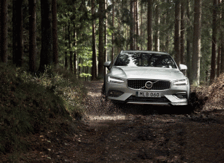 A nova VOLVO V60 Cross Country foi hoje apresentada VOLVO V60 Cross Country