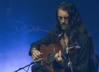 Estas Tonne e “The Breath of Sound” no Salão Preto e Prata Estas Tonne
