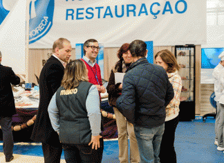 Makro abre 1º Dia da Feira de Hotelaria e Restauração Porto & Douro 2018 com “Noite Azul” NOITE AZUL