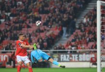 Benfica reforça a liderança ao vencer o Belenenses por 3-2 Benfica vs Belenenses