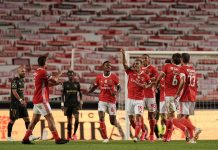 Benfica vence Guimarães com golos de Chiquinho e de Seferovic Benfica e Guimarães