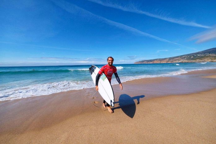 Frederico Morais campeão nacional de surf