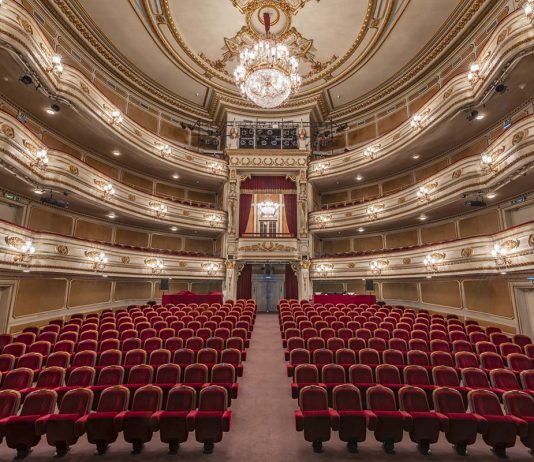 mecenas do Teatro Nacional D Maria II