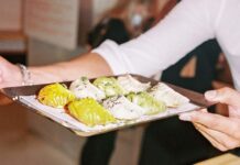Comida Asiática foi a mais encomendada pelos Portugueses em 2021 Comida Asiática a mais encomendada pelos Portugueses