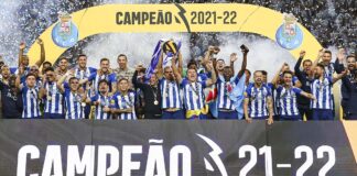 Porto recebe o Troféu de Campeão Nacional