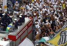 Pelé Eterno: a trajetória do Rei do Futebol Pelé-Eterno