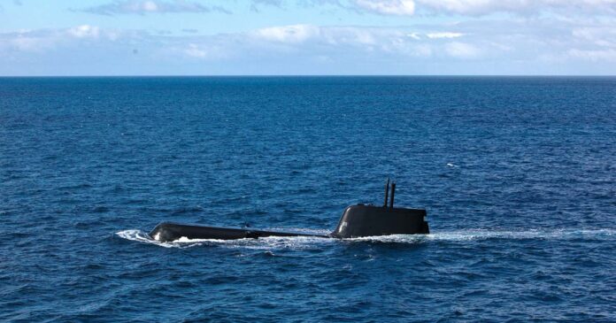 Submarino Arpão Equador