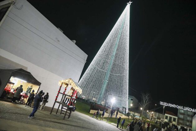 maior árvore de Natal de Portugal