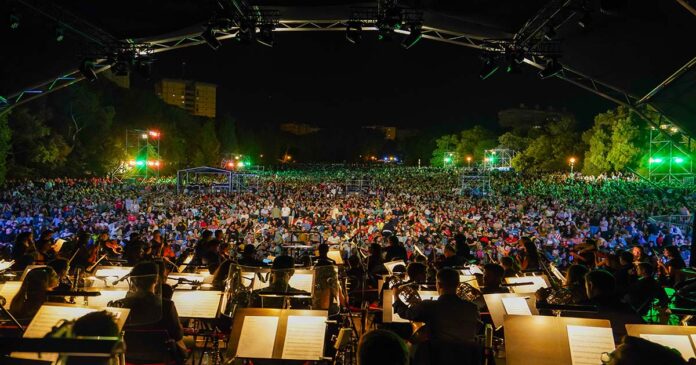 Festas na Rua